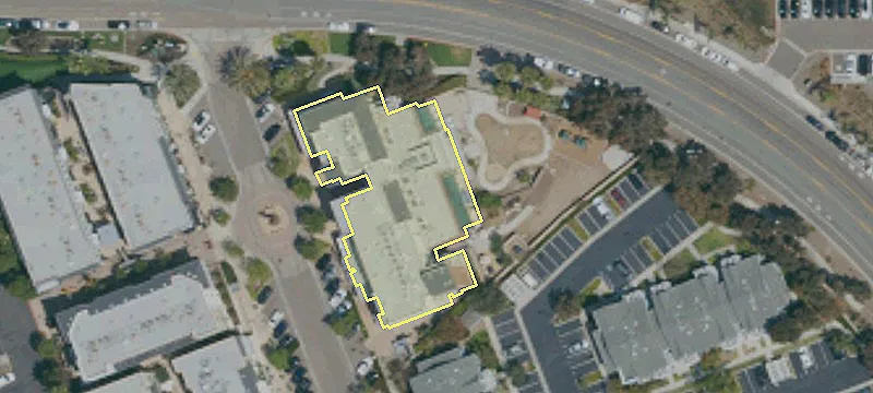 6801 Embarcadero Ln