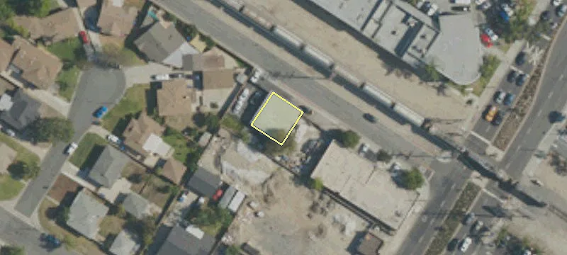 7962 Burns Ave