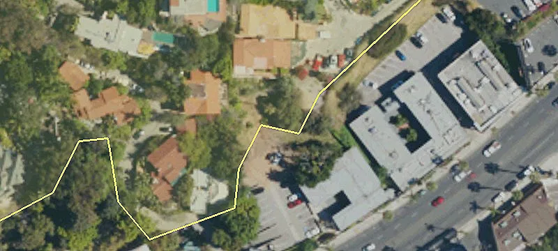 8285 Sunset Blvd