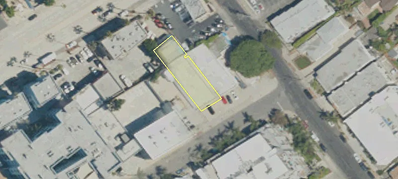 13313 Bch Ave