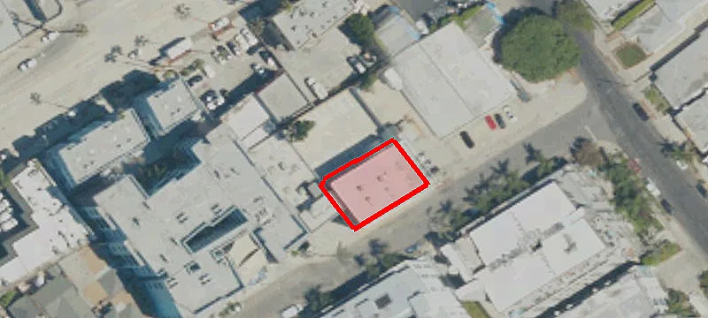13321 Bch Ave