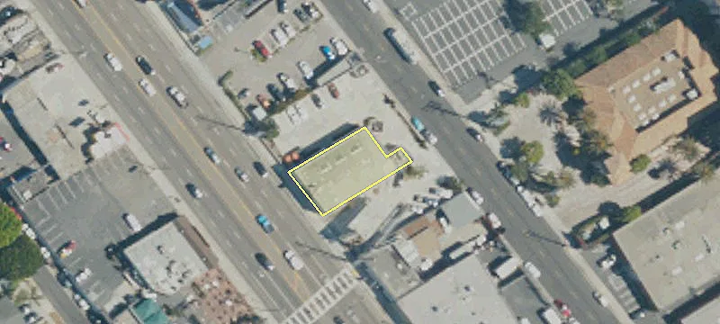4082 Lincoln Blvd
