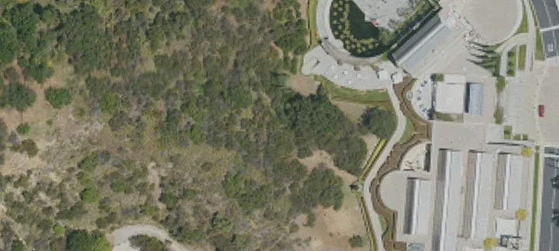 2701 Sepulveda Blvd