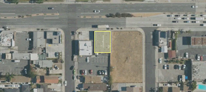 13306 Rosecrans Ave