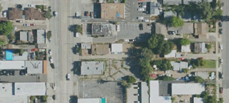 2094 Fair Oaks Ave