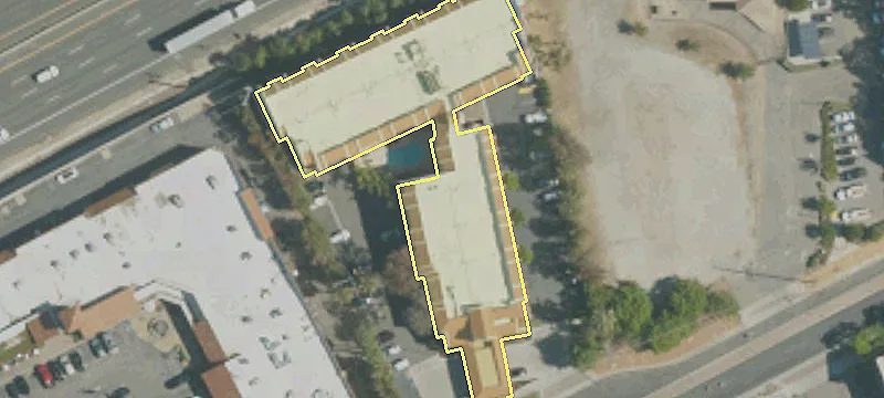 23627 Calabasas Rd