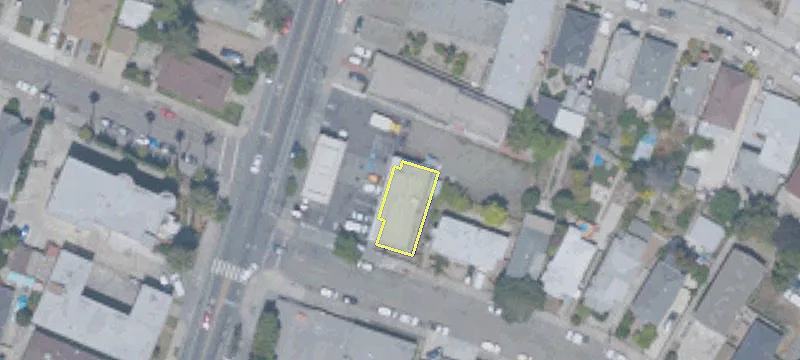 2412 Fruitvale Ave