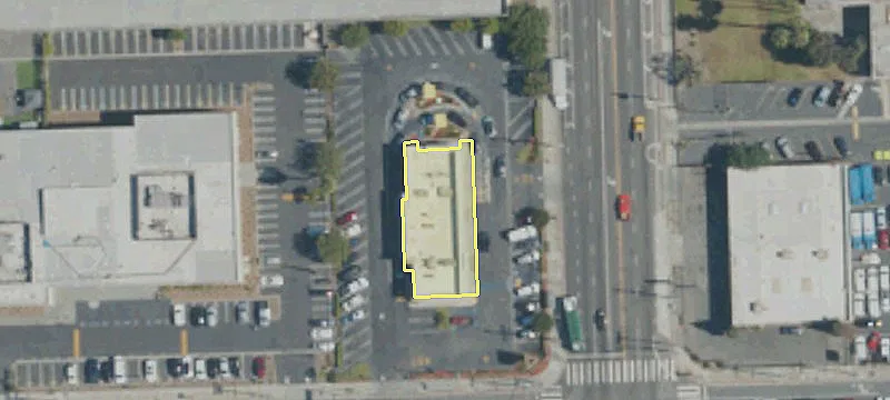 15235 Figueroa St