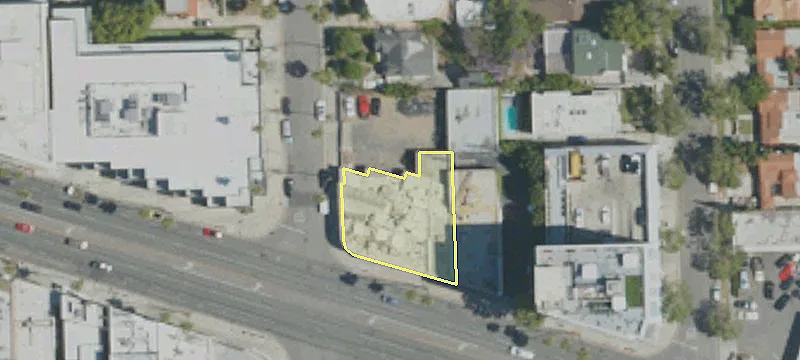 8635 Wilshire Blvd