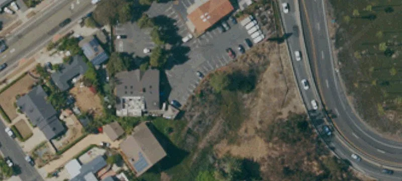 1221 Vis Way