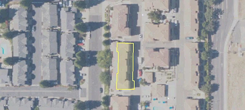 512 Adora Cir