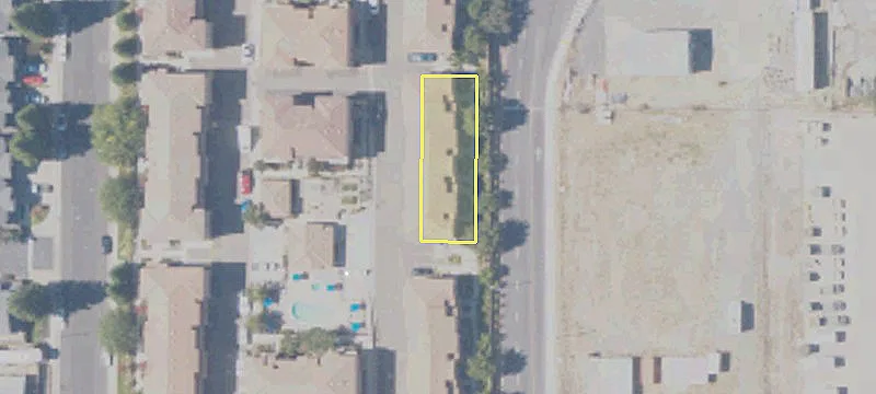 1512 Adora Cir