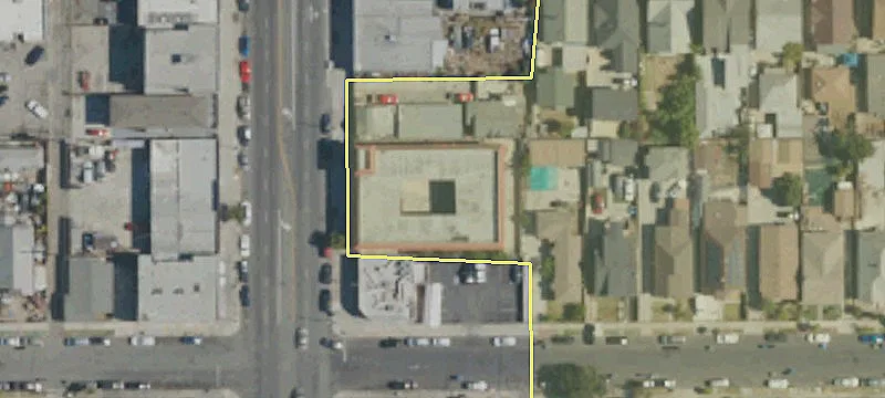 5966 Broadway