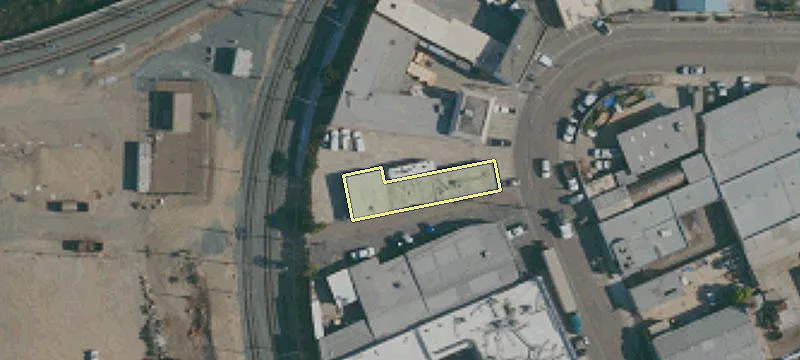 8110 Commercial St