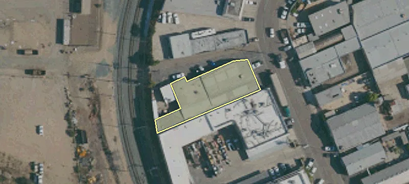 8108 Commercial St