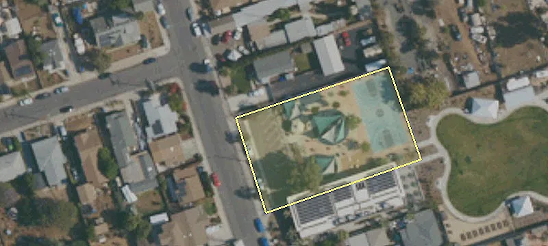 2711 Granger Ave