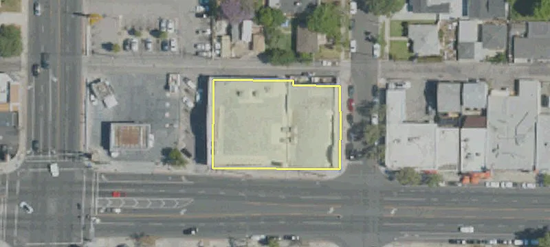 2407 Victory Blvd