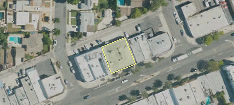 4109 Burbank Blvd
