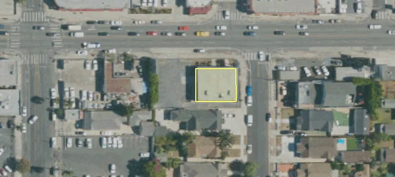 4500 Beverly Blvd