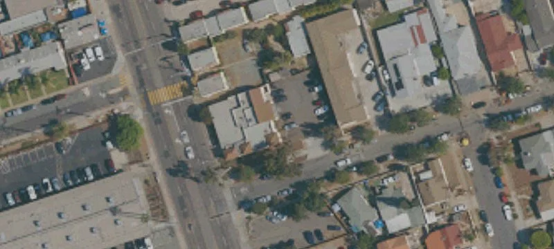 2743 Highland Ave