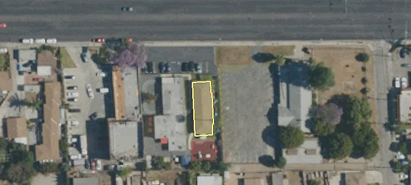 600 Alondra Blvd
