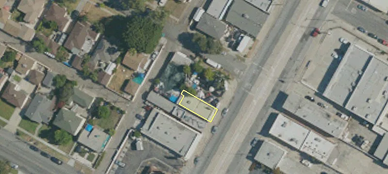 13209 Paramount Blvd
