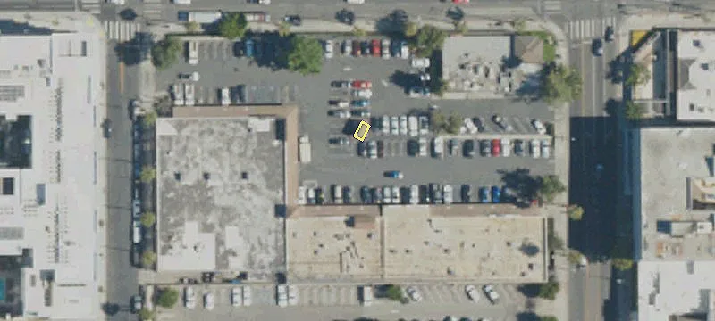 6102 Sunset Blvd