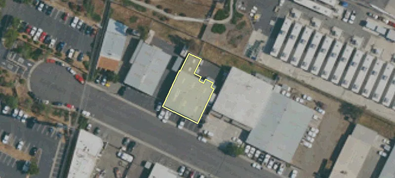 1930 Commercial St