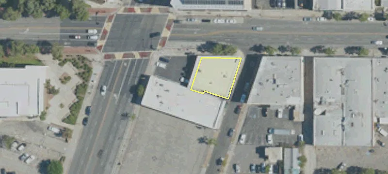 700 Broadway