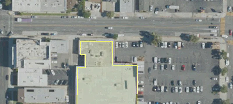 1118 Broadway