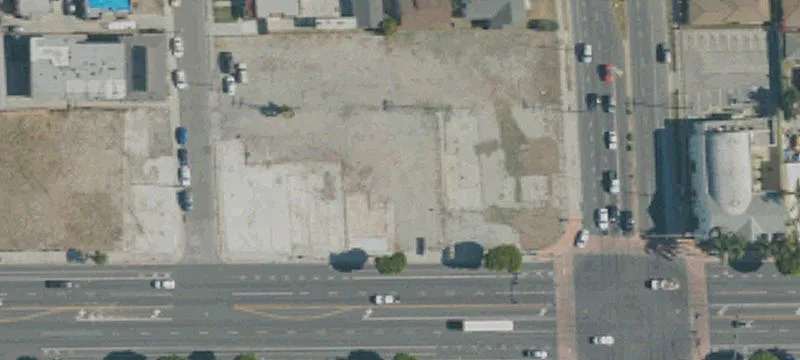625 Compton Blvd