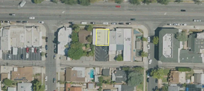 3316 Victory Blvd
