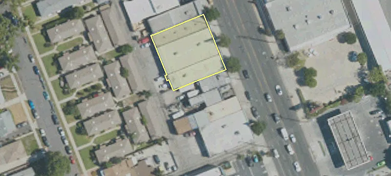 419 Victory Blvd