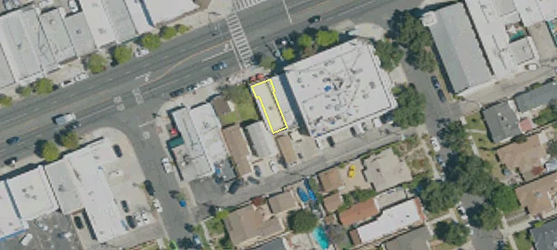 3112 Burbank Blvd