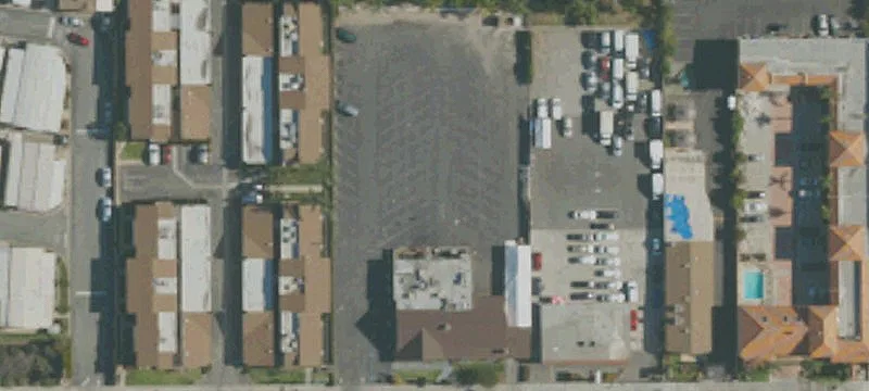 1101 Huntington Dr