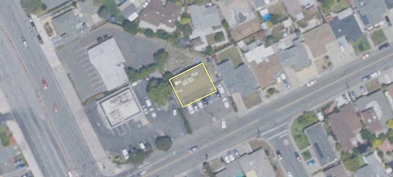 477 Hacienda Ave