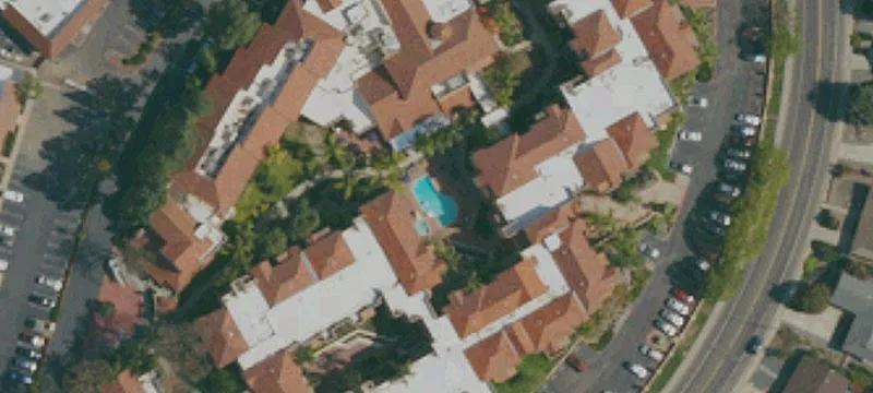 16925 Hierba Dr