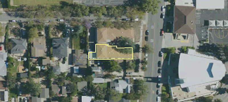 325 Baldwin Ave