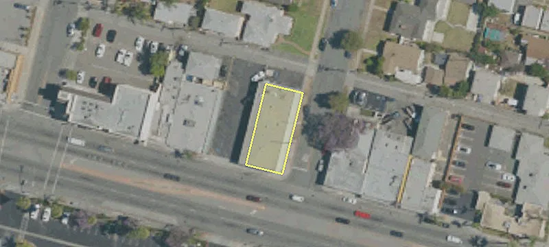 2000 Whittier Blvd