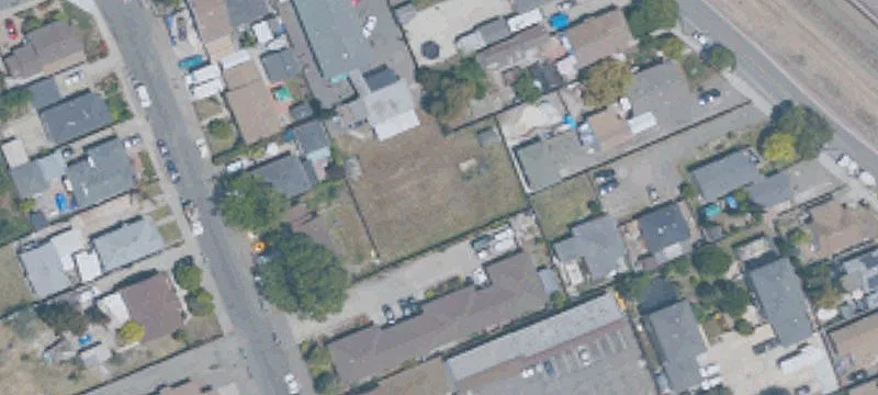 475 Medford Ave