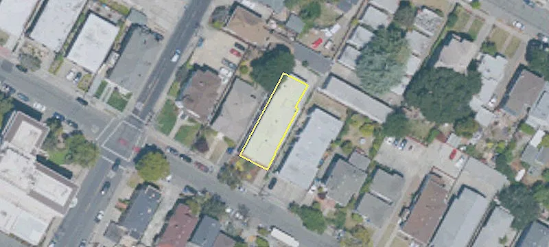 2109 Clinton Ave