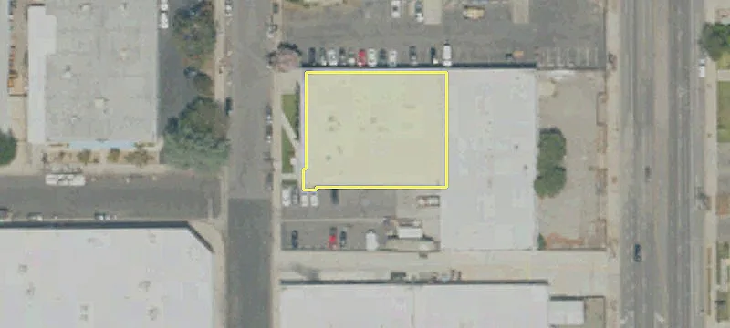 8926 Comanche Ave
