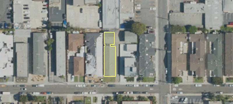 2319 Vanderbilt Ln