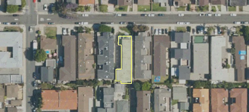 2608 Vanderbilt Ln