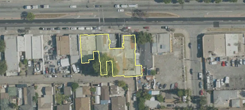 1924 Rosecrans Ave