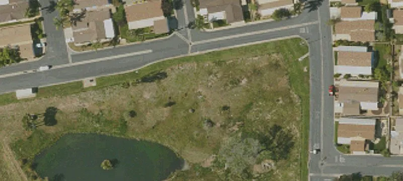 10961 Desert Lawn Dr