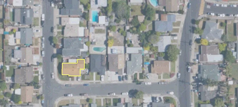 1127 Scott Pl