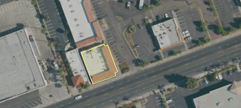 609 Broadway