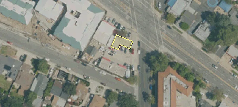 2600 Honolulu Ave