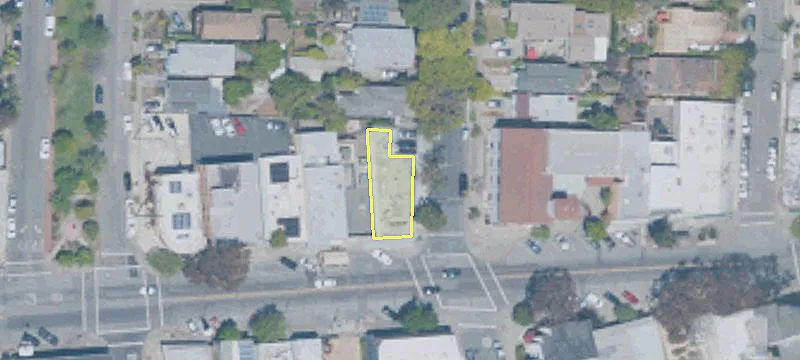 1313 Solano Ave